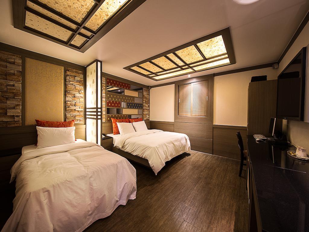 Hotel Valentine Gwangmyeong Стая снимка